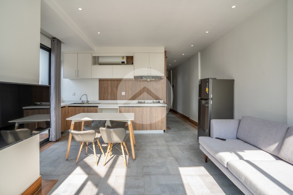3 Bedroom Duplex Apartment For Rent - Phsar Thmei 3, Phnom Penh - Image 2