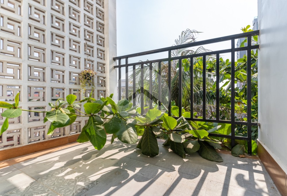 3 Bedroom Duplex Apartment For Rent - Phsar Thmei 3, Phnom Penh - Image 16