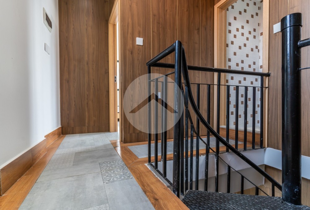 3 Bedroom Duplex Apartment For Rent - Phsar Thmei 3, Phnom Penh - Image 13