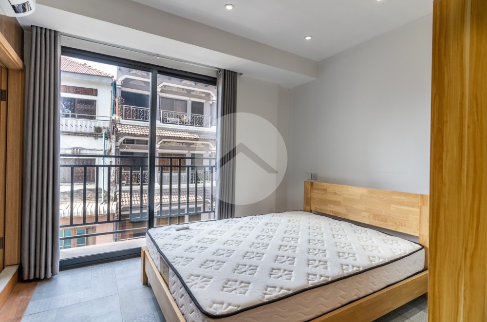 3 Bedroom Duplex Apartment For Rent - Phsar Thmei 3, Phnom Penh - Image 6