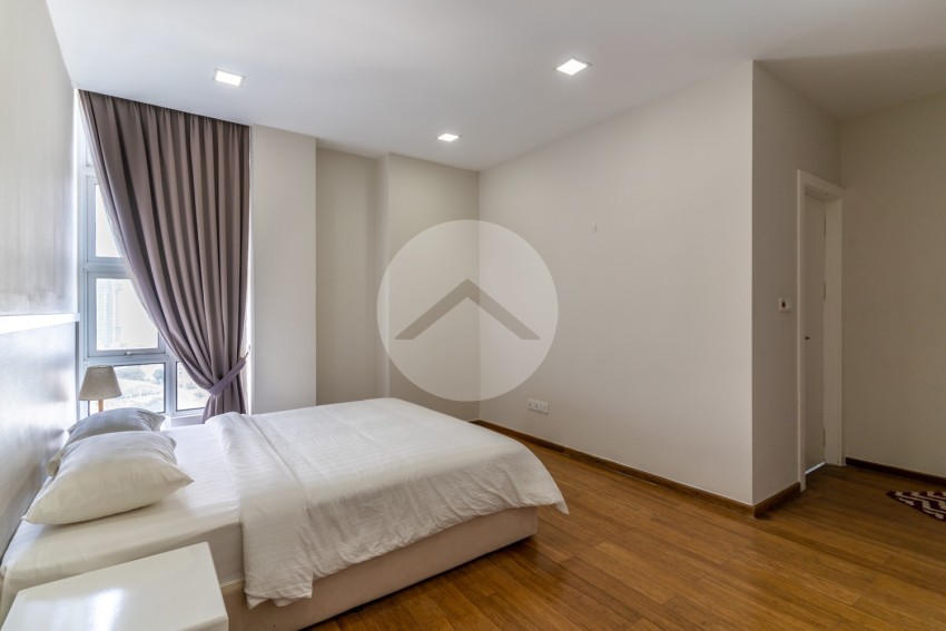 19th Floor 2 Bedroom Condo For Sale - Infinity 28, Chroy Changvar, Phnom Penh