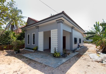 3 Bedroom House For Sale - Chreav, Siem Reap thumbnail