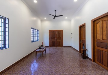 3 Bedroom House For Sale - Chreav, Siem Reap thumbnail