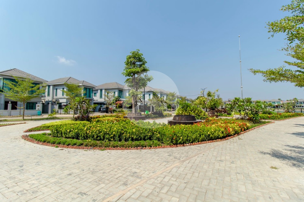3 Bedroom Villa For Rent - Borey Tourism City, Kandaek, Siem Reap - Image 23