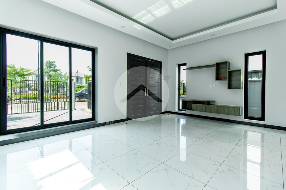 3 Bedroom Villa For Rent - Borey Tourism City, Kandaek, Siem Reap - Image 5
