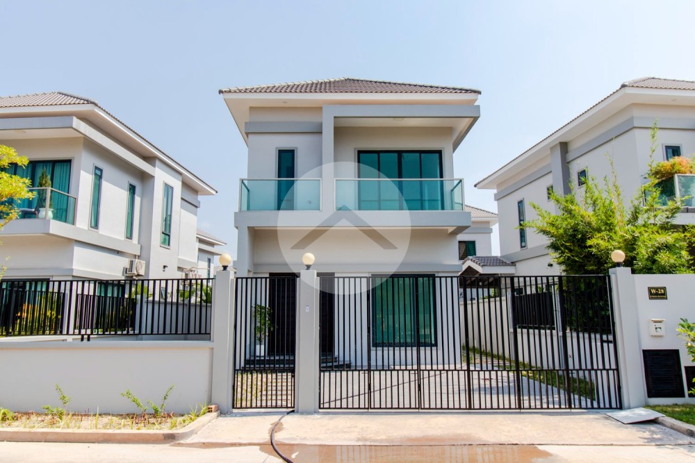 3 Bedroom Villa For Rent - Borey Tourism City, Kandaek, Siem Reap