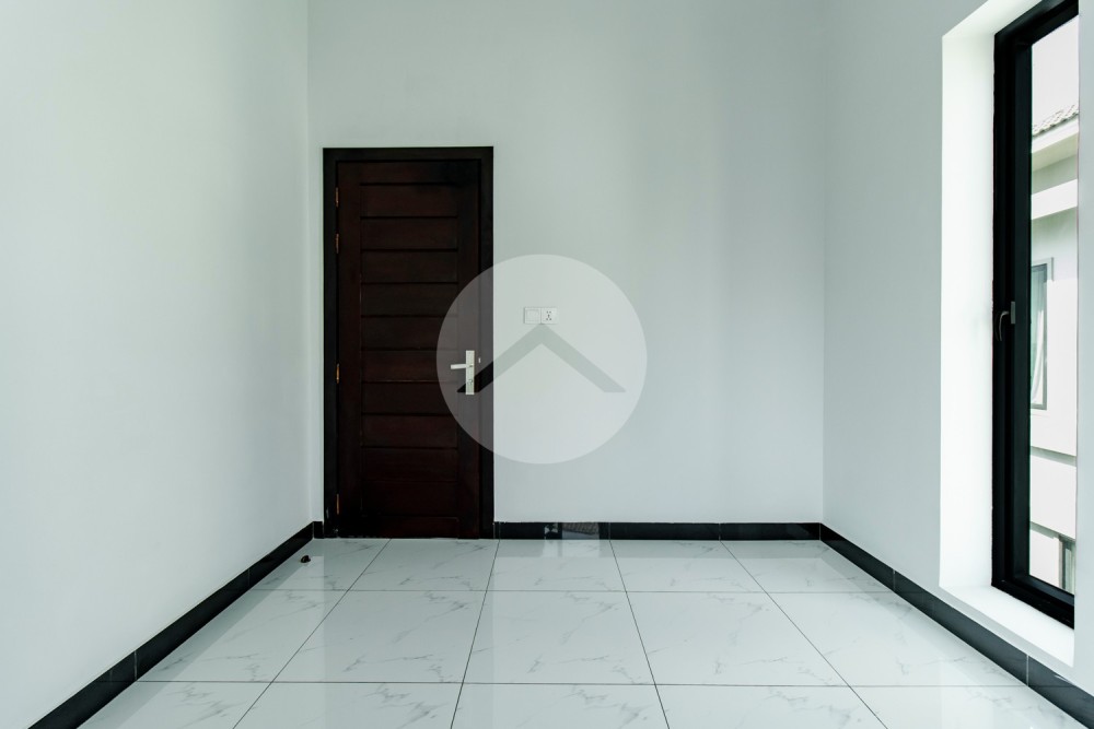 3 Bedroom Villa For Rent - Borey Tourism City, Kandaek, Siem Reap - Image 18