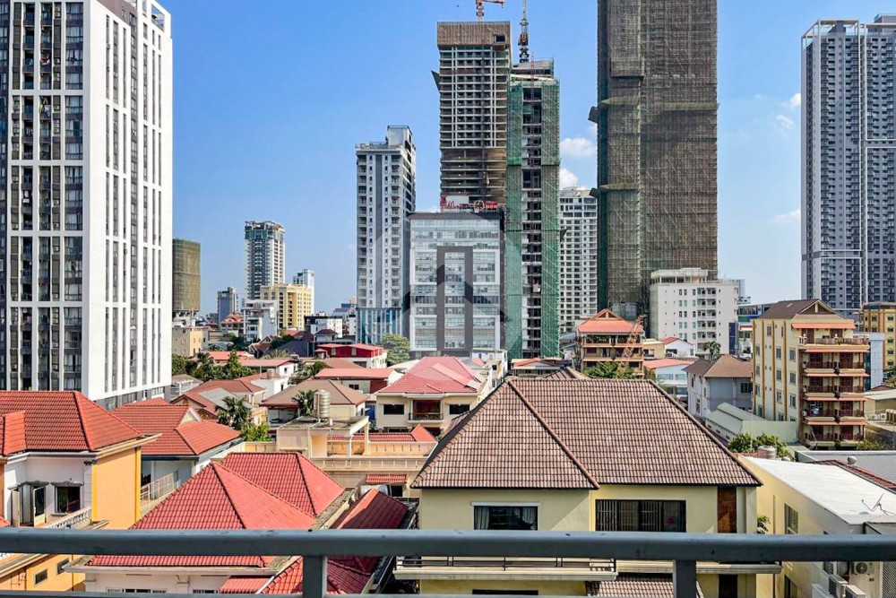 5th Floor 2 Bedroom Condo For Sale - De Castle Royal, BKK1, Phnom Penh - Image 17 5th Floor 2 Bedroom Condo For Sale - De Castle Royal, BKK1, Phnom Penh - Image 17