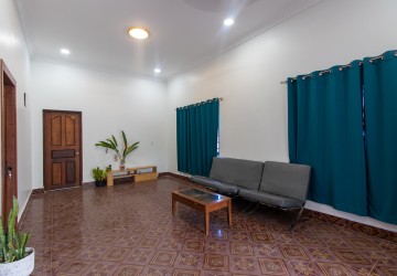 3 Bedroom House For Rent - Chreav, Siem Reap thumbnail