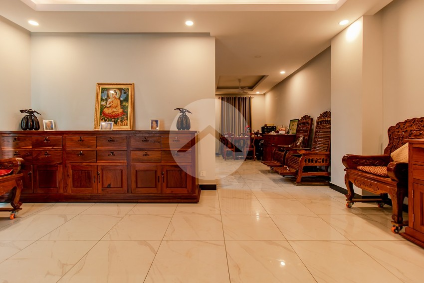 4 Bedroom Villa For Rent - Borey Tourism City, Kandaek, Siem Reap