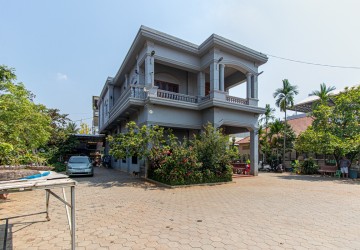9 Bedroom House For Sale - Slor Kram, Siem Reap thumbnail