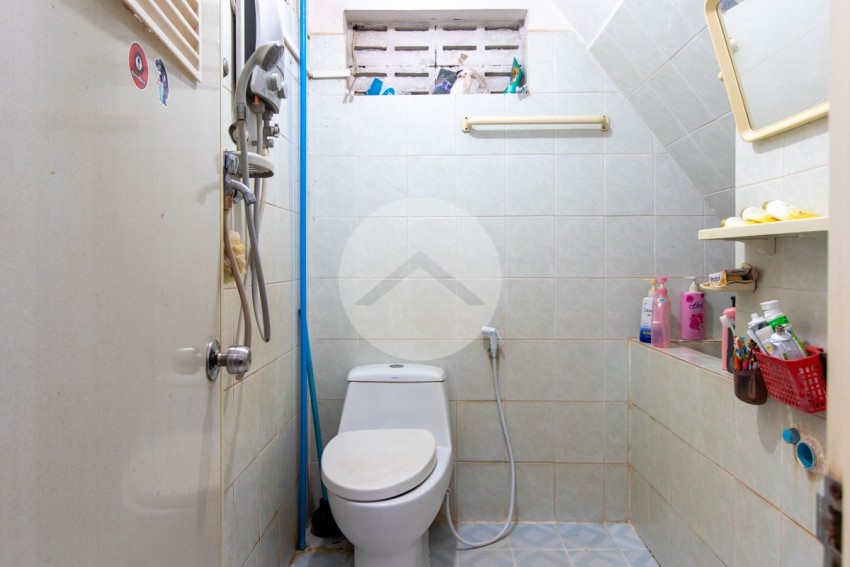 9 Bedroom House For Sale - Slor Kram, Siem Reap