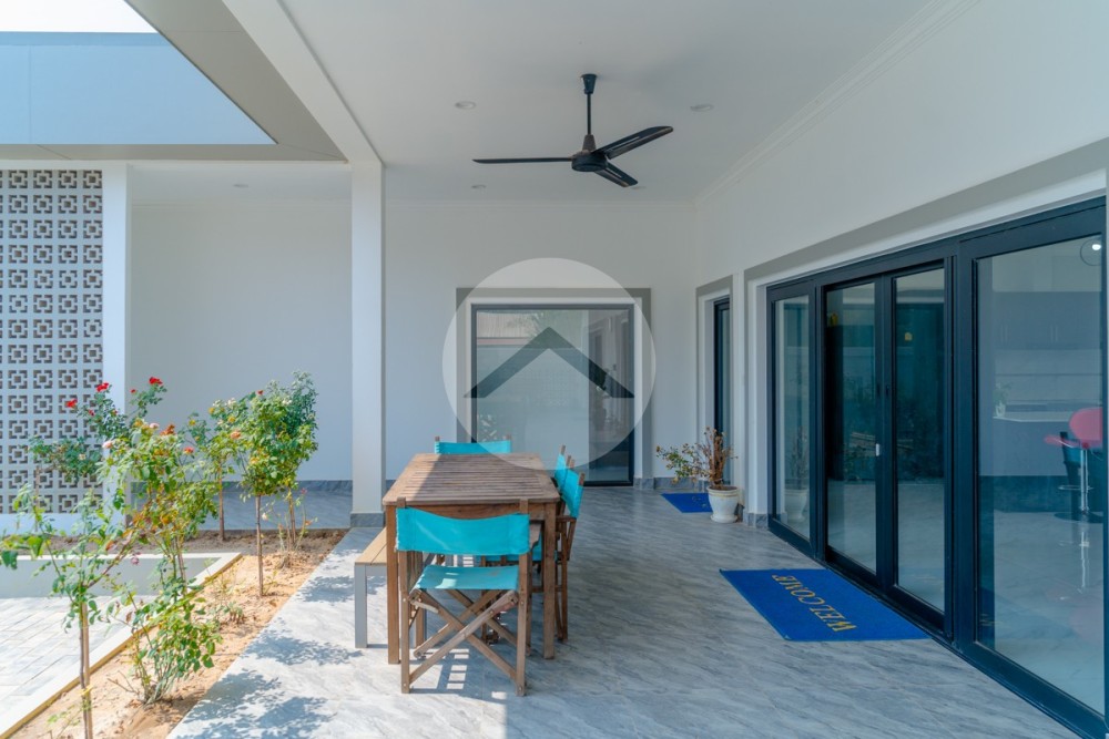4 Bedroom Villa With Swimming Pool For Sale - Sangkat Siem Reap, Siem Reap - Image 27