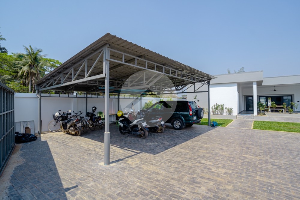 4 Bedroom Villa With Swimming Pool For Sale - Sangkat Siem Reap, Siem Reap - Image 39