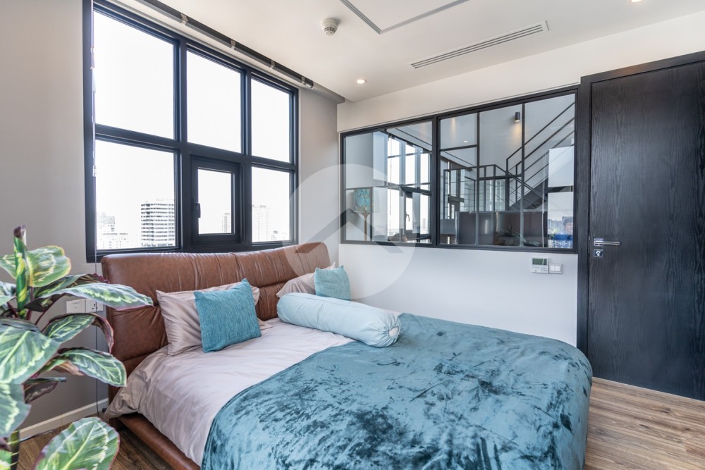 Duplex 2 Bedroom Penthouse For Rent - BKK1, Phnom Penh - Image 10