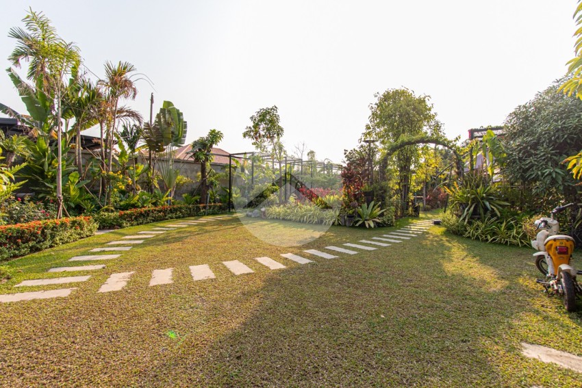 627 Sqm Commercial Land For Rent - Sala Kamreuk, Siem Reap