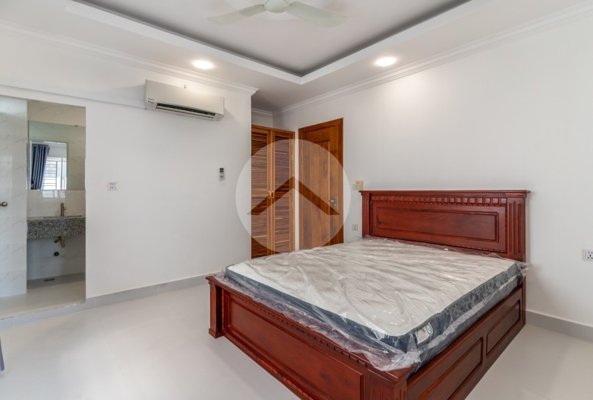 2 Bedroom Apartment For Rent - Daun Penh, Phnom Penh