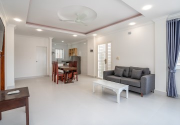 2 Bedroom Apartment For Rent - Daun Penh, Phnom Penh thumbnail