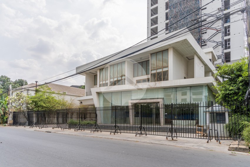 1,240 Sqm Commercial Villa For Rent - Boeung Kak 1, Phnom Penh