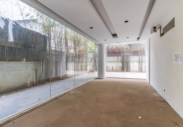 1,240 Sqm Commercial Villa For Rent - Boeung Kak 1, Phnom Penh thumbnail