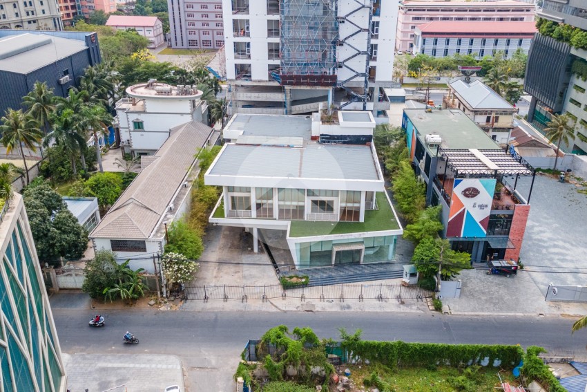 1,240 Sqm Commercial Villa For Rent - Boeung Kak 1, Phnom Penh