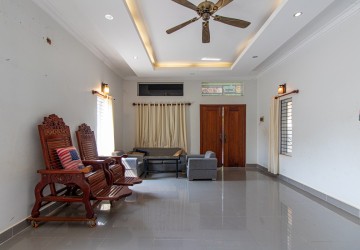 3 Bedroom House For Rent - Slor Kram, Siem Reap thumbnail