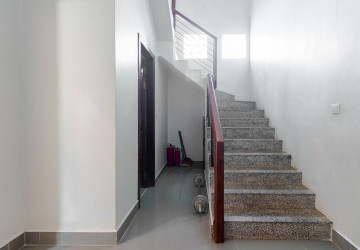 3 Bedroom House For Rent - Slor Kram, Siem Reap thumbnail