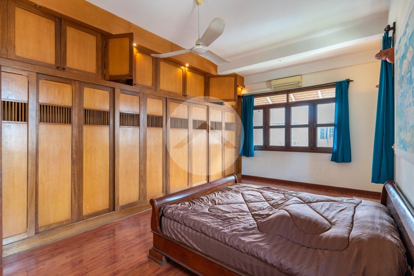 2 Bedroom Apartment For Rent - 7 Makara, Phnom Penh