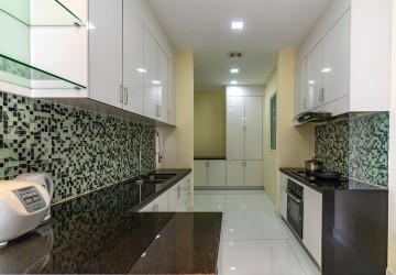 4 Bedroom Condo For Rent - Chroy Changvar, Phnom Penh thumbnail