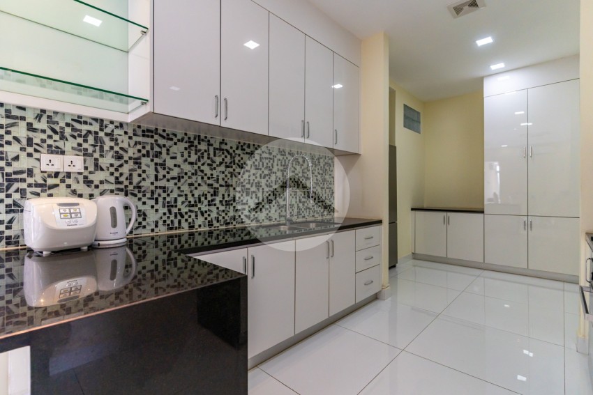 4 Bedroom Condo For Rent - Chroy Changvar, Phnom Penh