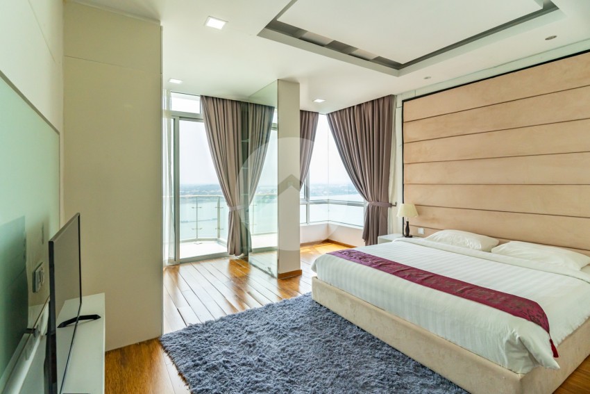 4 Bedroom Condo For Rent - Chroy Changvar, Phnom Penh