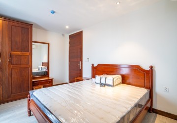 1 Bedroom Apartment For Rent - Boeung Trabek, Phnom Penh thumbnail