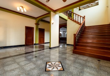 7 Bedroom Villa For Sale - Sala Kamreuk, Siem Reap thumbnail