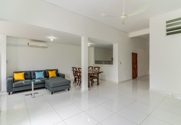 2 Bedroom Apartment For Rent - Wat Phnom, Phnom Penh thumbnail