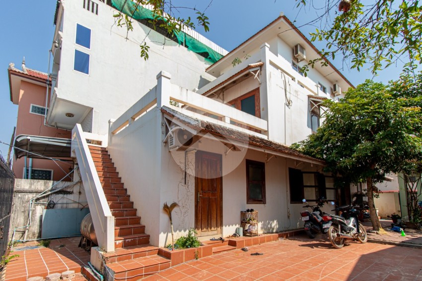 4 Bedroom House For Sale - Kouk Chak, Siem Reap