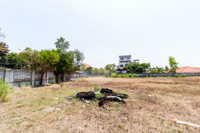 7,037 Sqm Commercial Land For Sale - Svay Dangkum, Siem Reap