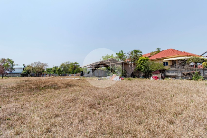 7,037 Sqm Commercial Land For Sale - Svay Dangkum, Siem Reap