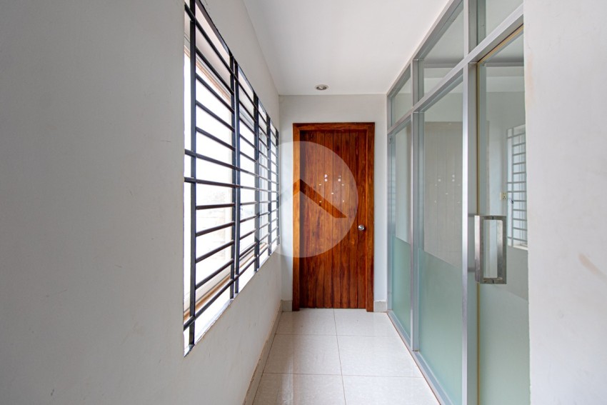 9 Bedroom Shophouse For Rent - Chreav, Siem Reap