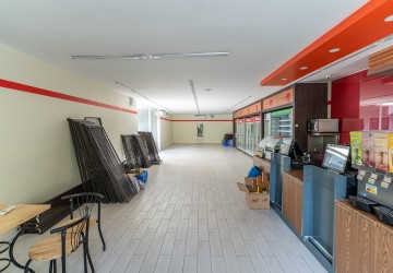 140 Sqm Retail Space For Rent - Chakto Mukh, Phnom Penh thumbnail