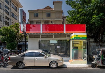 140 Sqm Retail Space For Rent - Chakto Mukh, Phnom Penh thumbnail