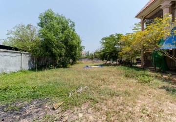 600 Sqm Residential Land For Sale - Svay Dangkum, Siem Reap thumbnail