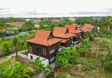 6 Wooden House Compound For Rent - Sangkat Siem Reap, Siem Reap thumbnail