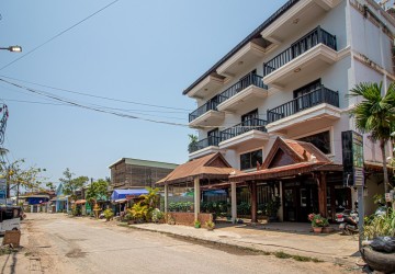 19 Bedroom Guesthouse For Sale - Sala Kamreuk, Siem Reap thumbnail