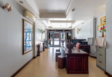 19 Bedroom Guesthouse For Sale - Sala Kamreuk, Siem Reap thumbnail