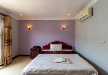 19 Bedroom Guesthouse For Sale - Sala Kamreuk, Siem Reap thumbnail