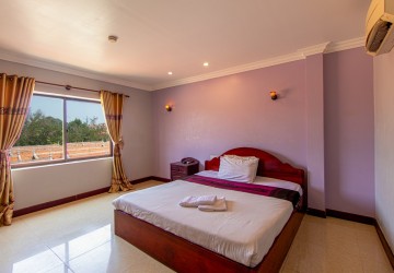 19 Bedroom Guesthouse For Sale - Sala Kamreuk, Siem Reap thumbnail