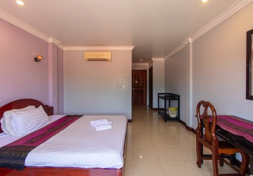 19 Bedroom Guesthouse For Sale - Sala Kamreuk, Siem Reap thumbnail