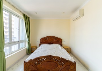 3 Bedroom Serviced Apartment For Rent - Beoung Prolit, Phnom Penh thumbnail