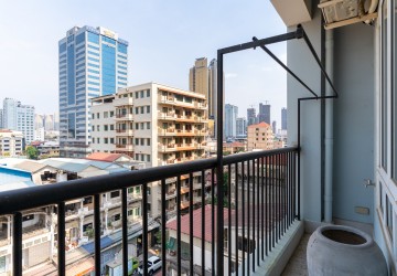 3 Bedroom Serviced Apartment For Rent - Beoung Prolit, Phnom Penh thumbnail