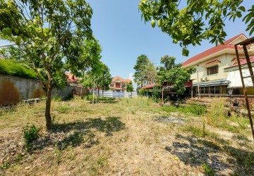 1,411 Sqm Commercial Land For Sale - Near National Road 6, Svay Dangkum, Siem Reap thumbnail